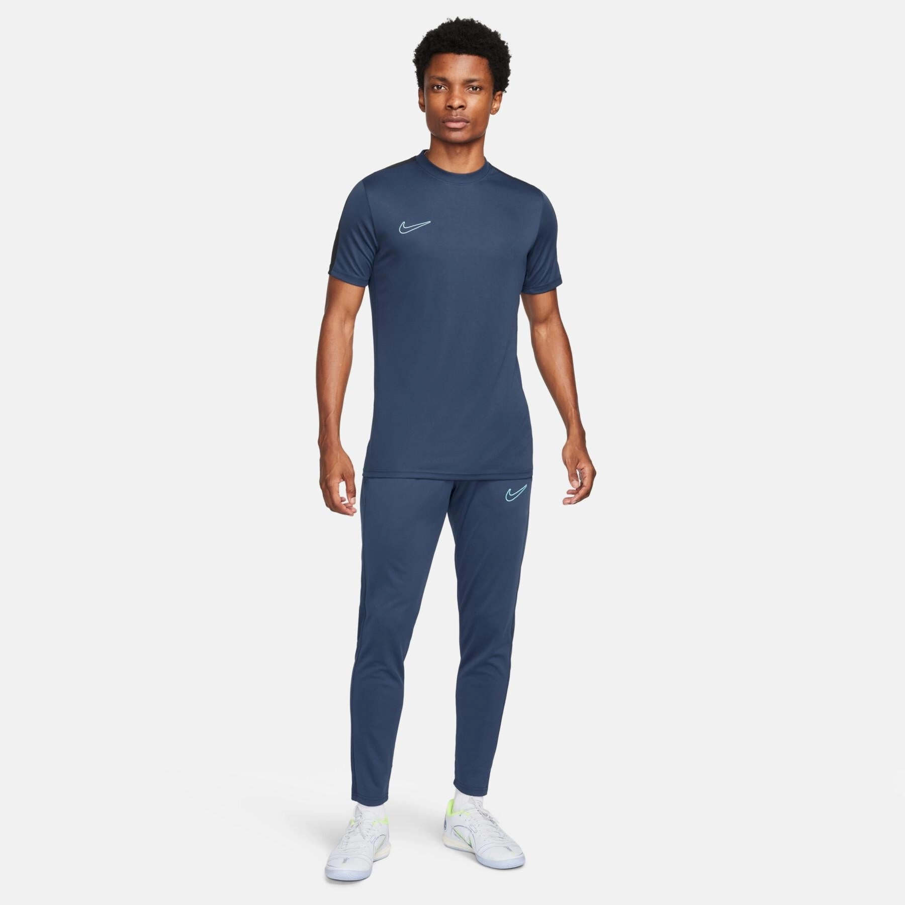 Versatile Wearable Academy T-shirt