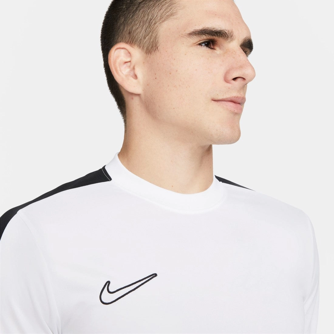 Academy T-shirt monochromatic Stylish Outfit