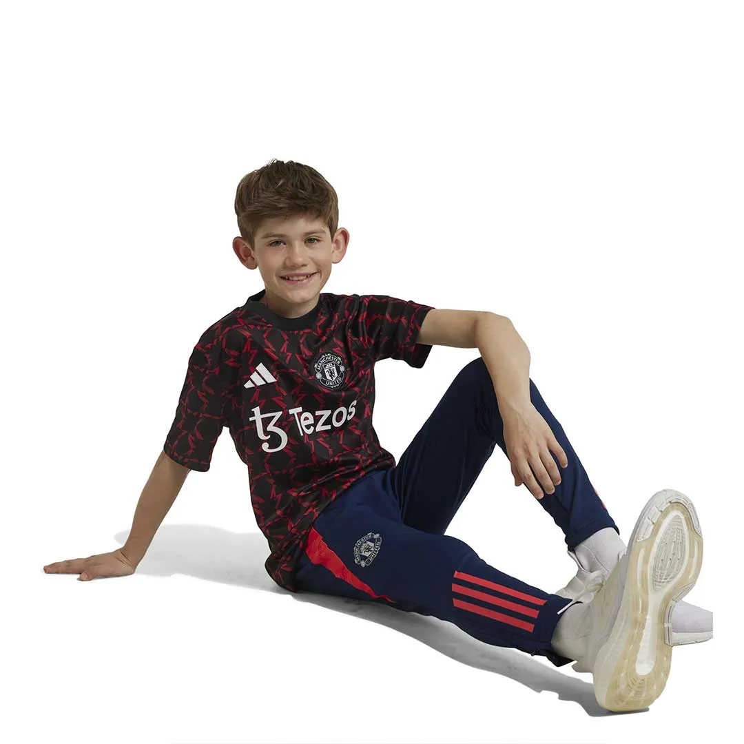 Layer Base adidas - Kids' (Youth) Manchester United Pre-Match Jersey (IT1992)