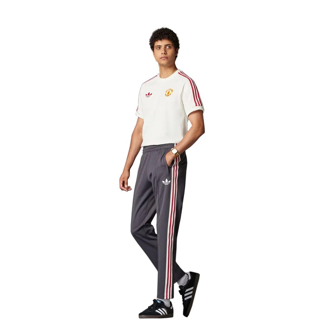 Non Restrictive Cut adidas - Men's Manchester United Originals Track Pant (IY0044)