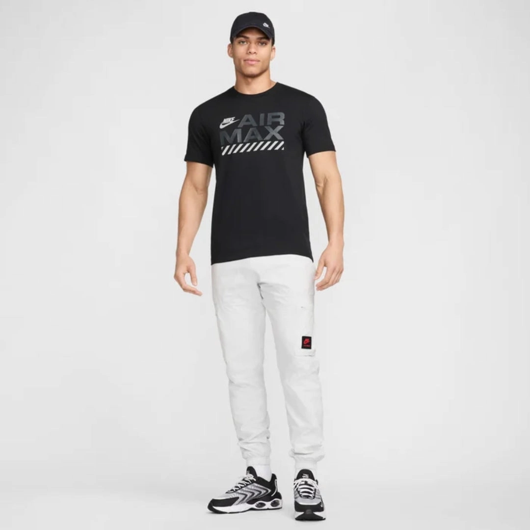 Light Fit Air Max T-Shirt