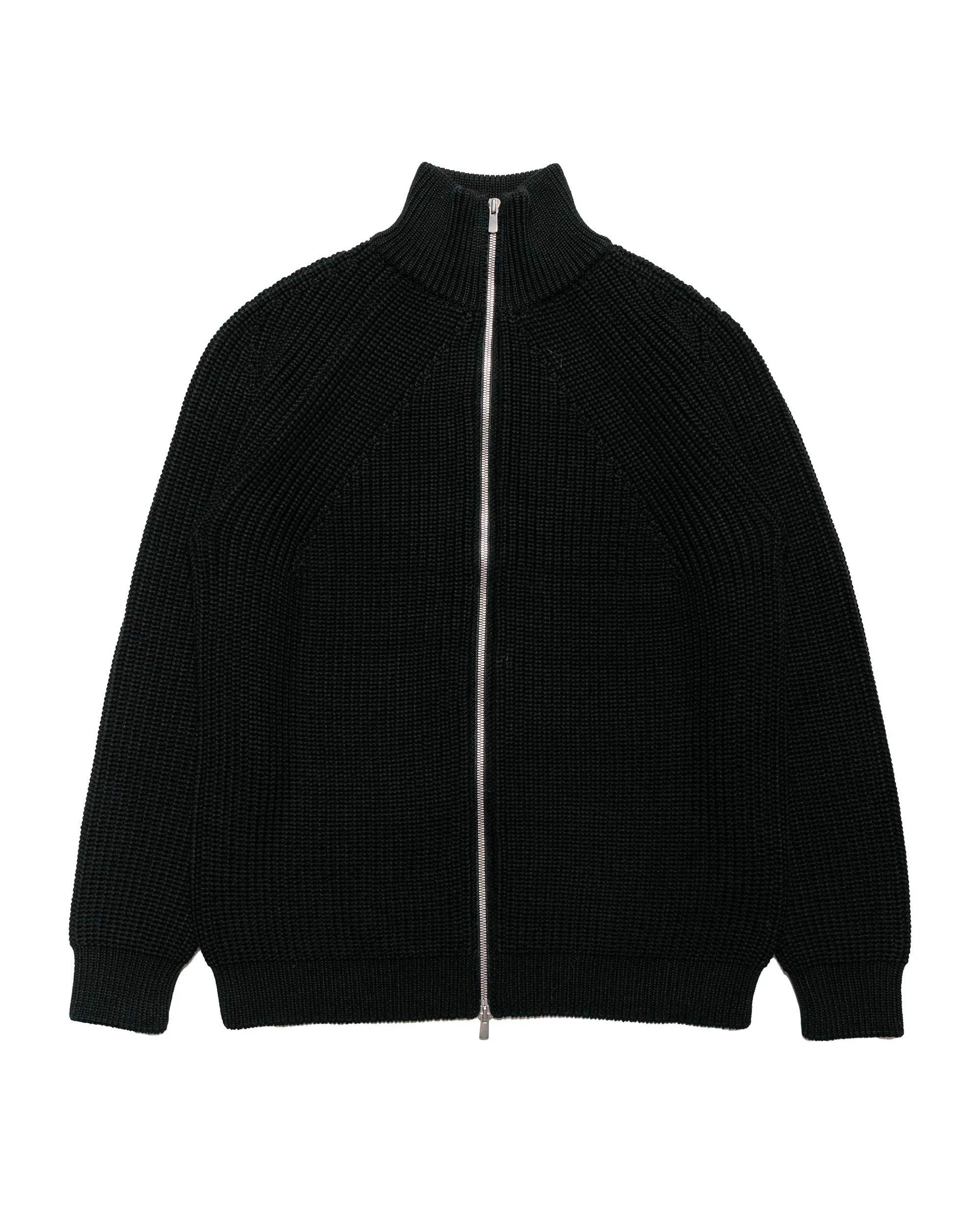 Batoner Signature Driver Knit Black Velvet appropriate for weekdays