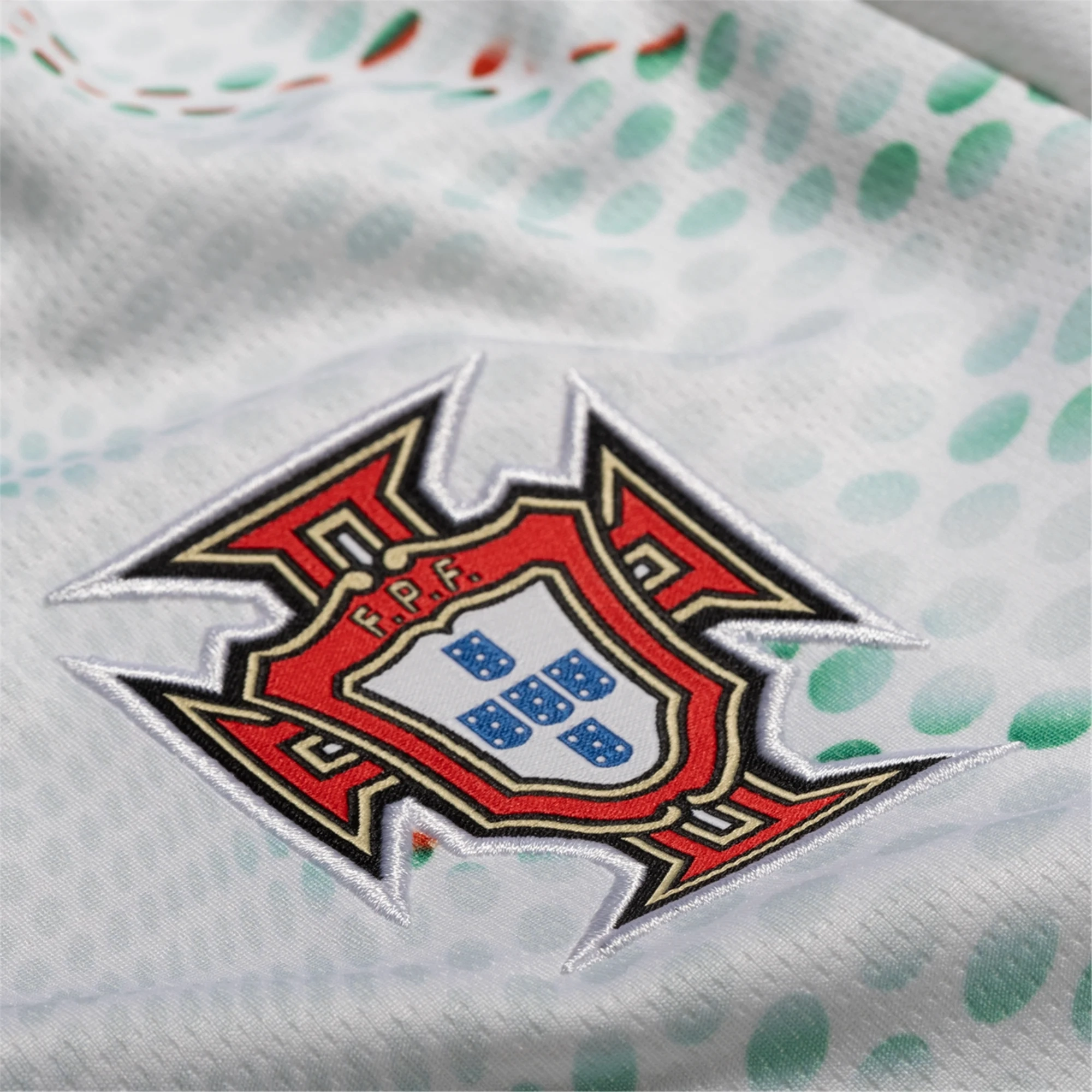 Race Ready Puma Youth Portugal 2025 Away Jersey (Puma White/Puma Black)