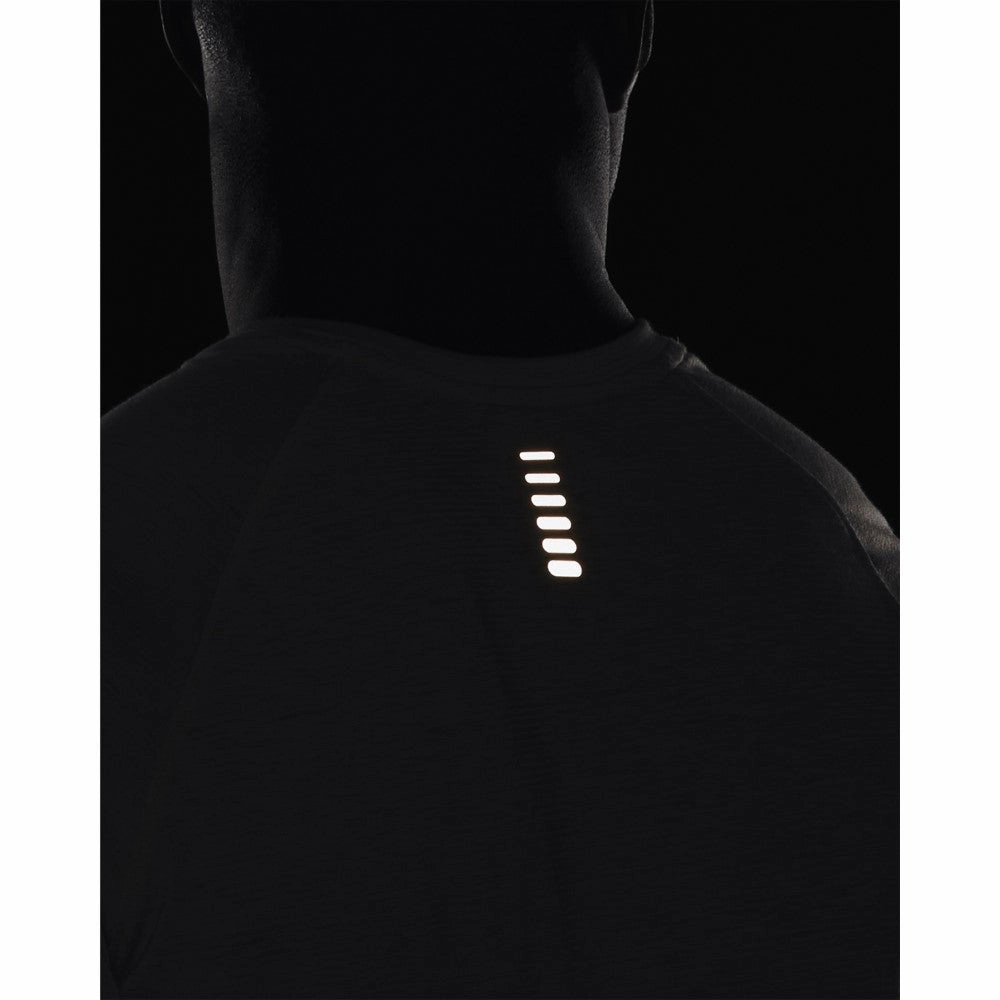 Trendy Vibe UA Streaker Run UA Streaker Run T-shirt