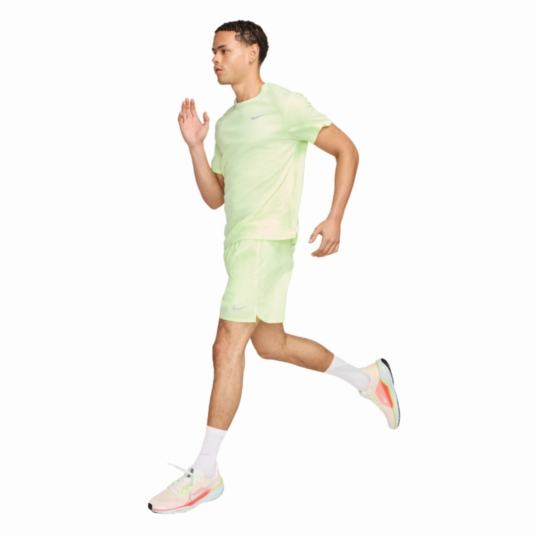 Miler Dri-FIT UV Short-Sleeve Running T-shirt Everyday apparel