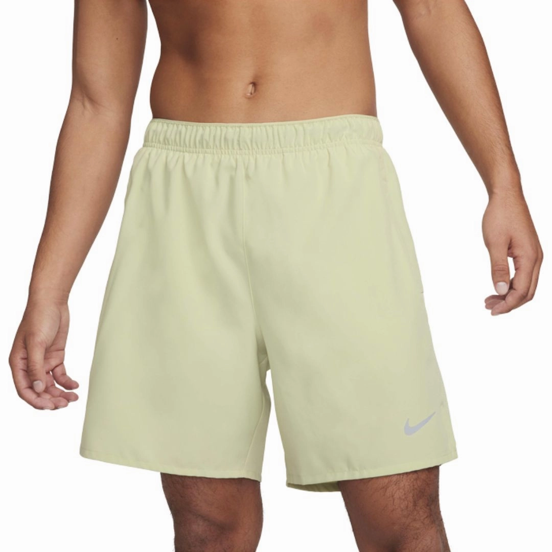 Temperature Regulating Material Challenger Dri-FIT 7"inch 2-in-1 Running Shorts
