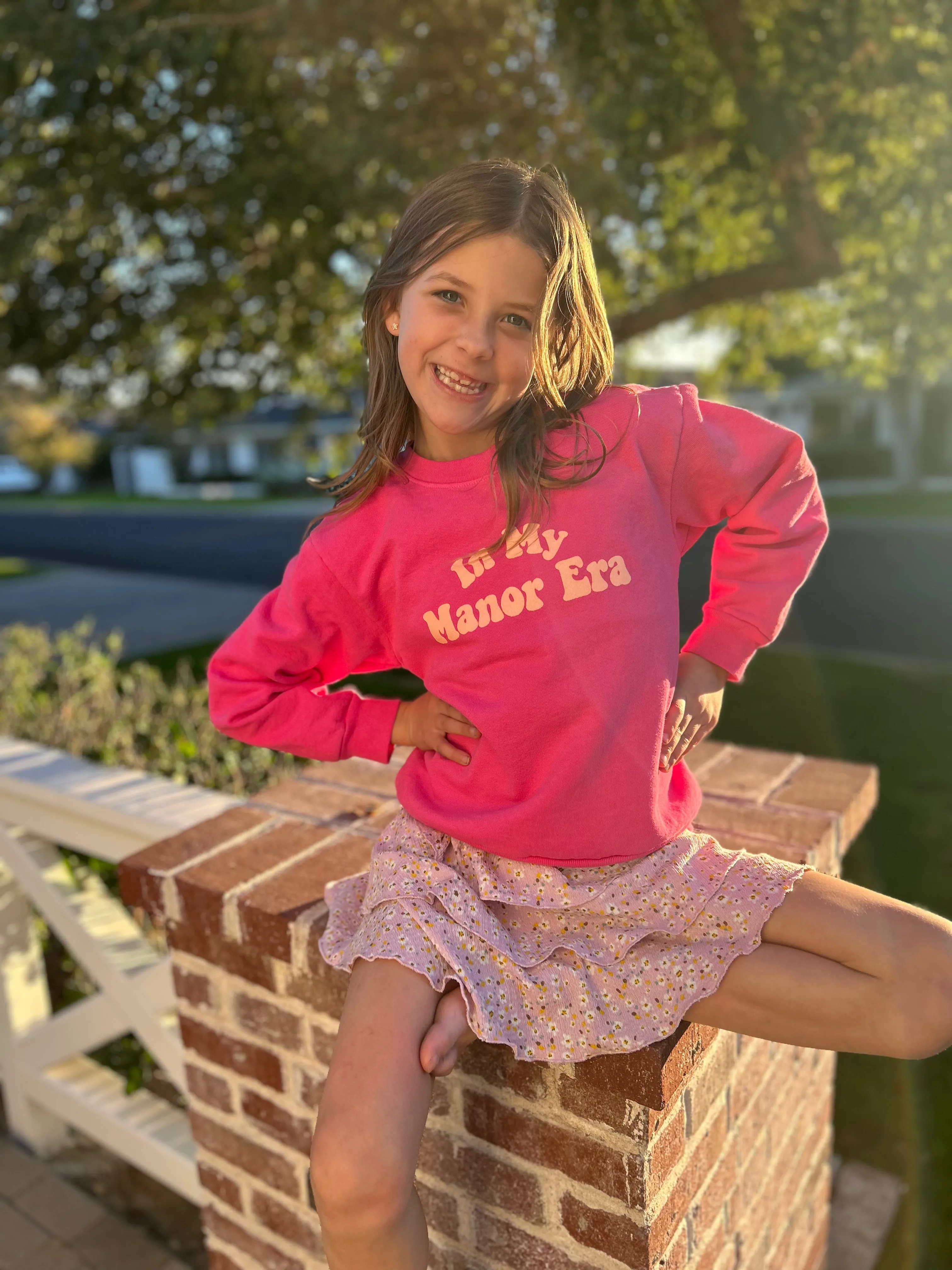Manor "'In My Manor Era Crewneck" K - Pink HypoallergenicYarn