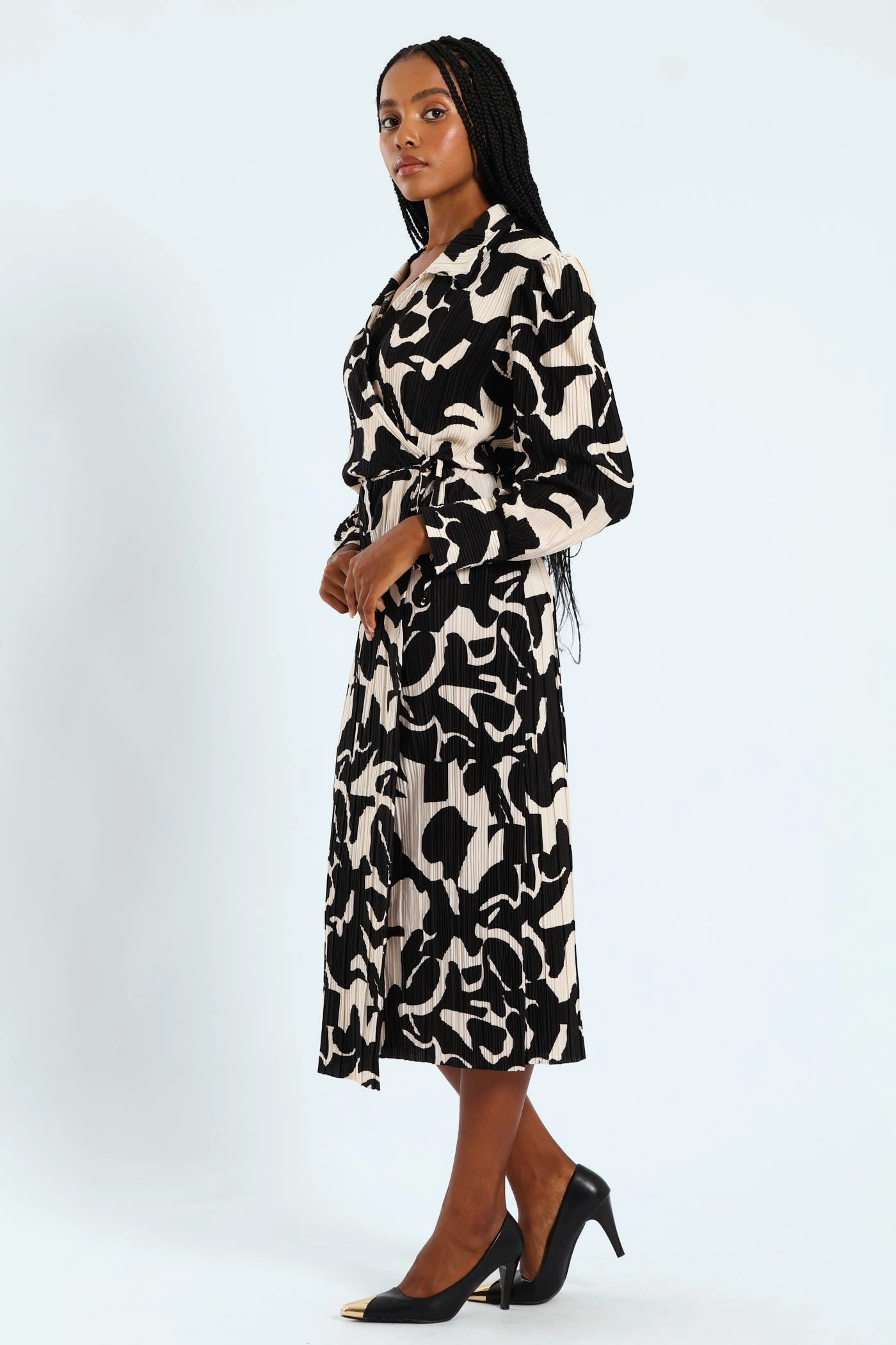 Collared Monochrome Plisse Midi Dress Matte-finish
