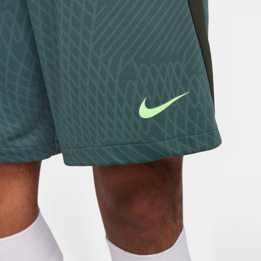 Dri-FIT Strike Shorts Comfort Fit Hiking shorts