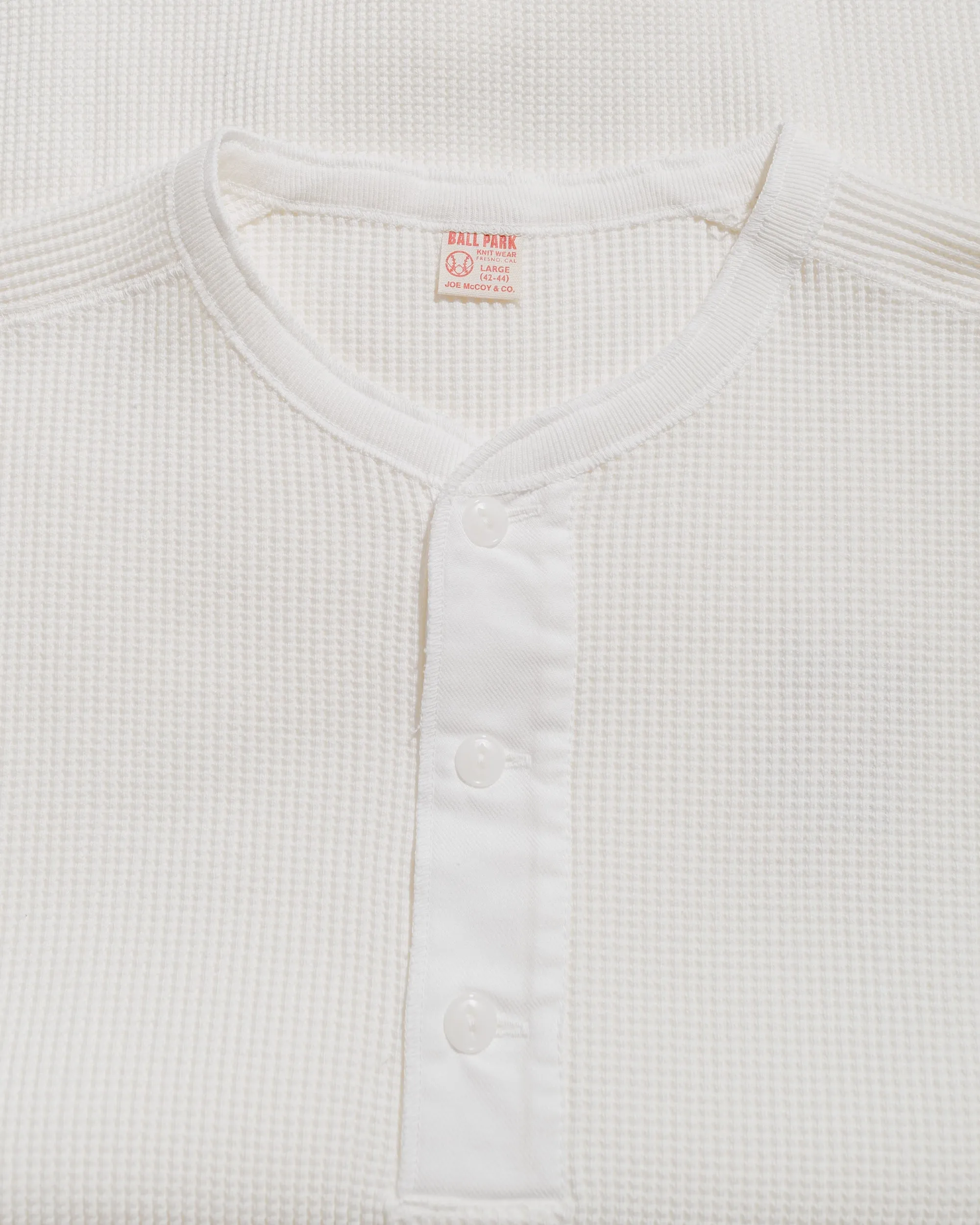 Street Sporty Casual Chic The Real McCoy's MC24122 Waffle Thermal Henley Undershirt L/S White