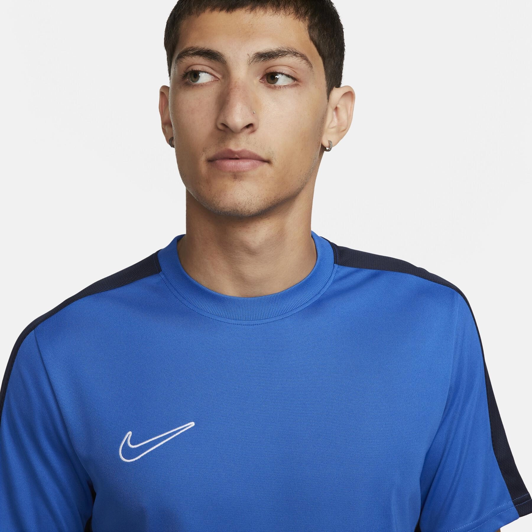 Breathable and Comfortable Dri-FIT Academy 23 T-shirt