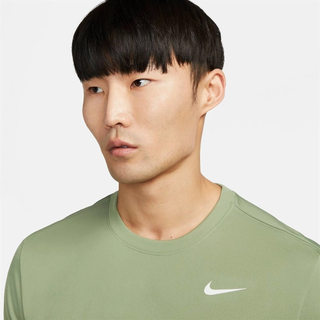 Dri-FIT Legend Fitness T-Shirt Versatile Layering Piece Perfect for Layering