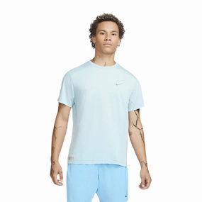 Flattering Cut Dri-FIt Run Division Rise 365 T-shirt