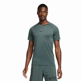 Seasonal Wear Dri-FIT Slim T-shirt