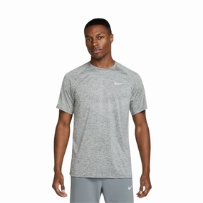 Lightweight Material Low Impact Manufacturing Stride Dri-FIT ADV Running T-shirt