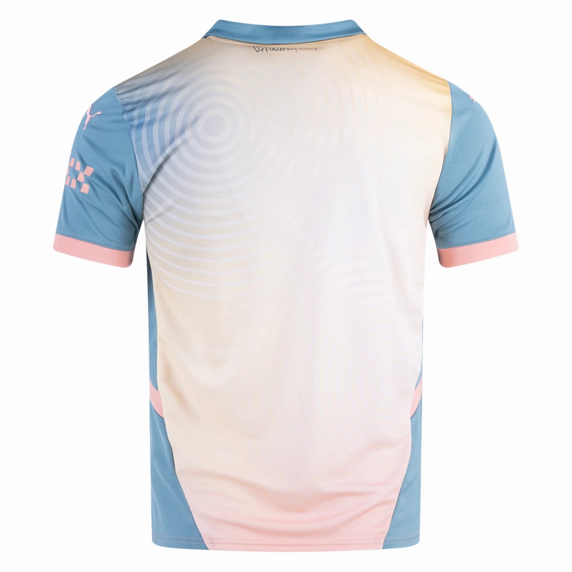 Layered Thermal Protection Matte Surface Finish Puma Manchester City Fourth Jersey 24/25 (Packaging Rosebay/Bold Blue)