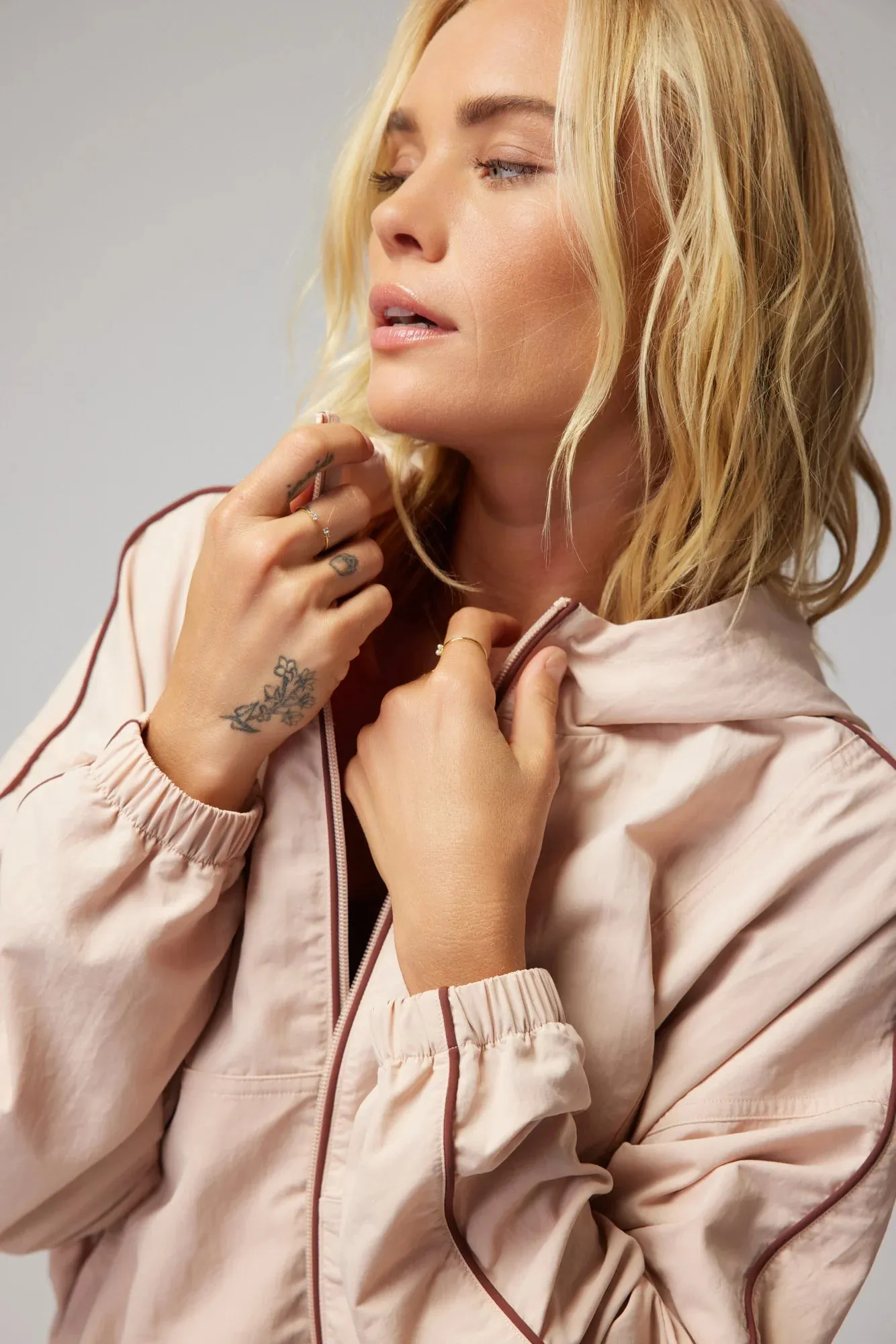 Simple Top Spiritual Gangster "Journey Active Jacket" W - Pink Sky