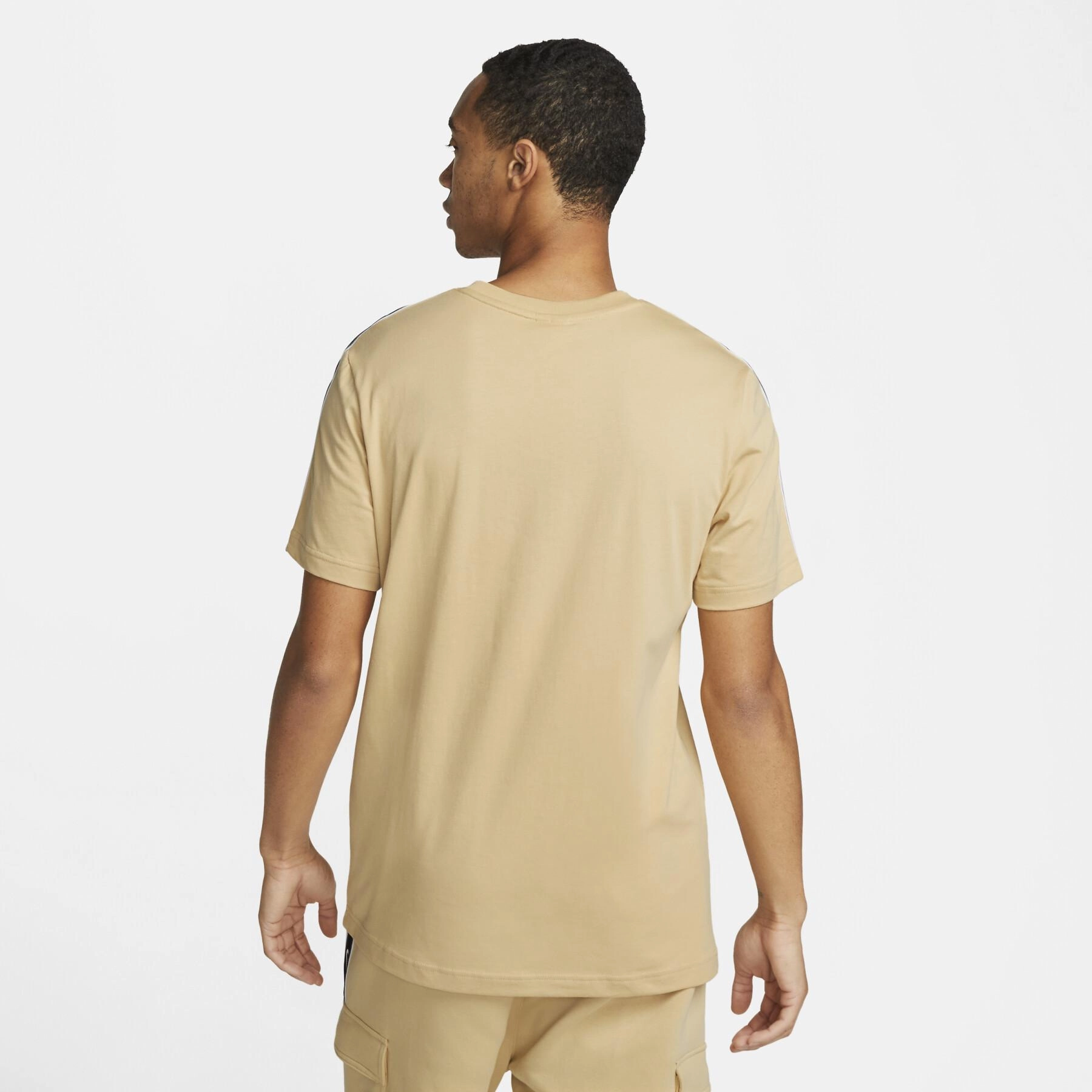 Anti microbial coating Durable Colorfast Finish Repeat Swoosh T-shirt