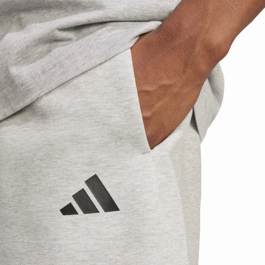 Future Icons Small Logo Shorts day trip skateboarding outfit