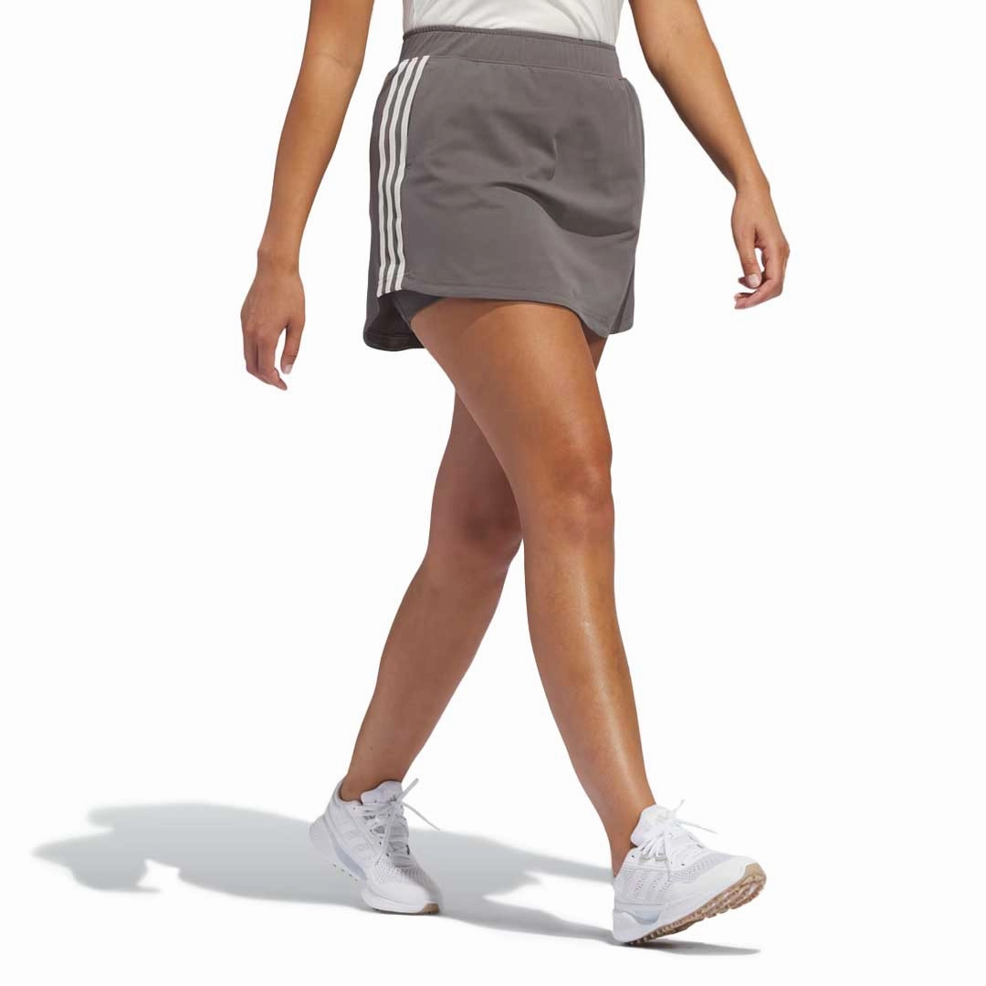 adidas - Women's Ultimate365 TWISTKNIT Skort (IP4212) Reflective Safety Detailing All Day Fit
