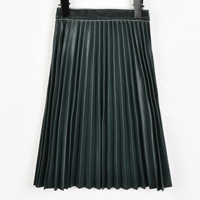 Simple Look Polished Fit Melange PU Pleated Skirt