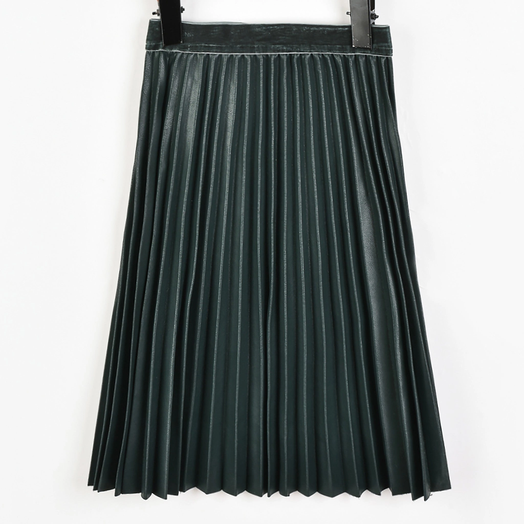 Simple Look Polished Fit Melange PU Pleated Skirt