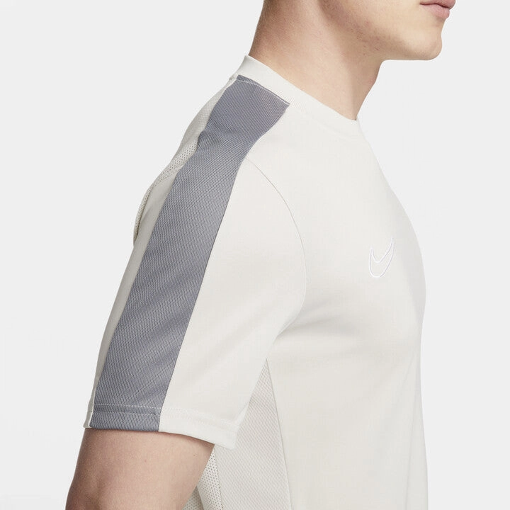Printed uniqueness Urban Streetwear Academy 23 T-shirt
