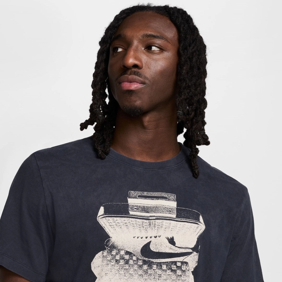 Sportswear T-Shirt DoubleStitched Seams Fashionable Layer