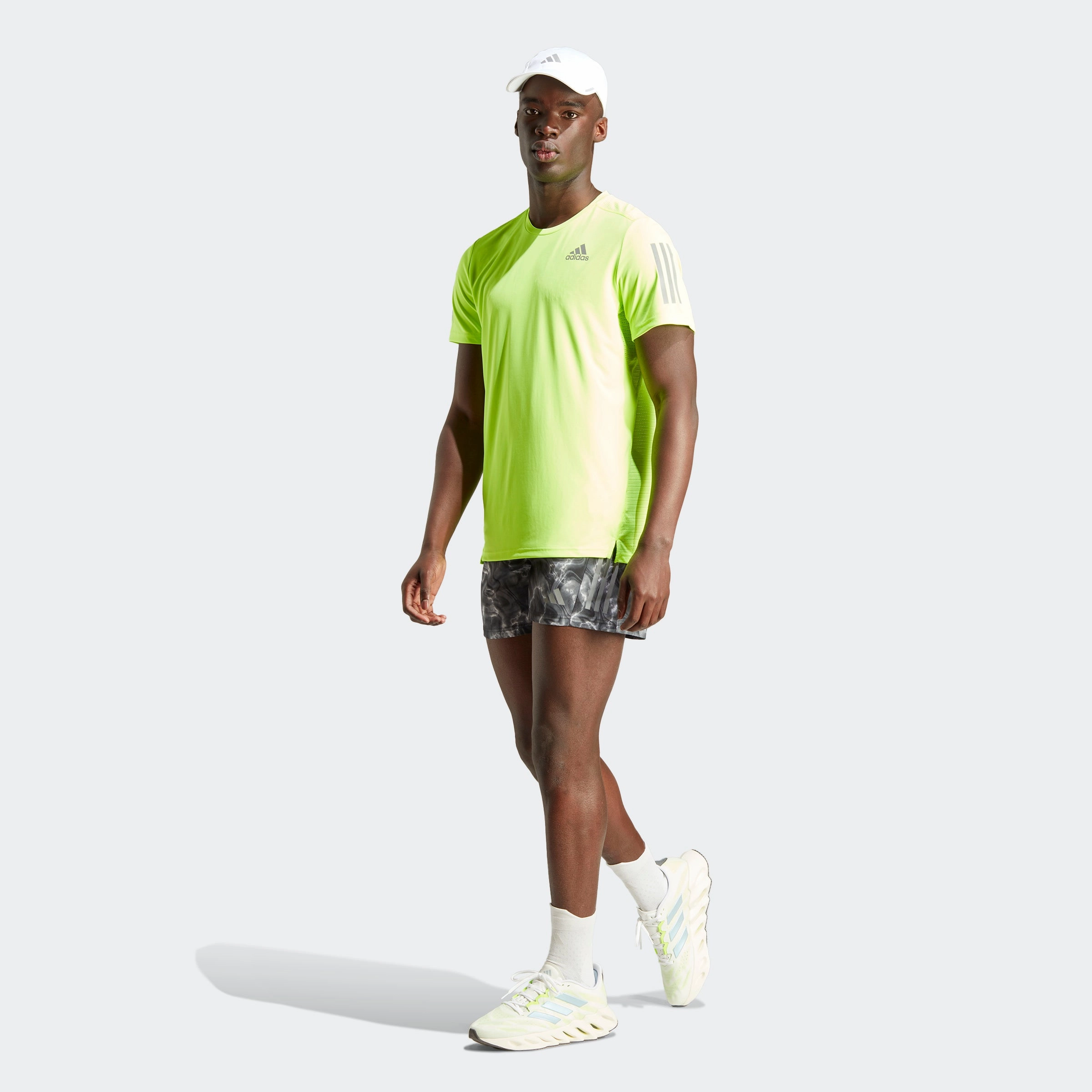 Own the Run T-Shirt Easy and Relaxed