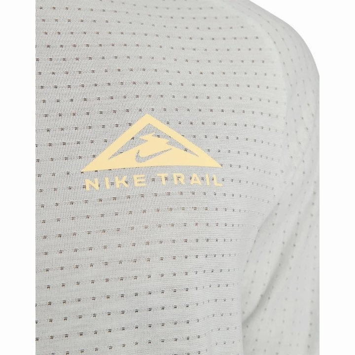 Dri-FIT Trail Solar Chase T-shirt Comfy Layer Wear Regular fit normality
