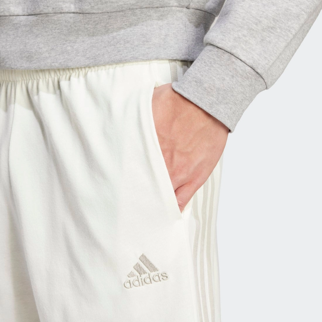Easy Fit Essentials 3-Stripes Shorts