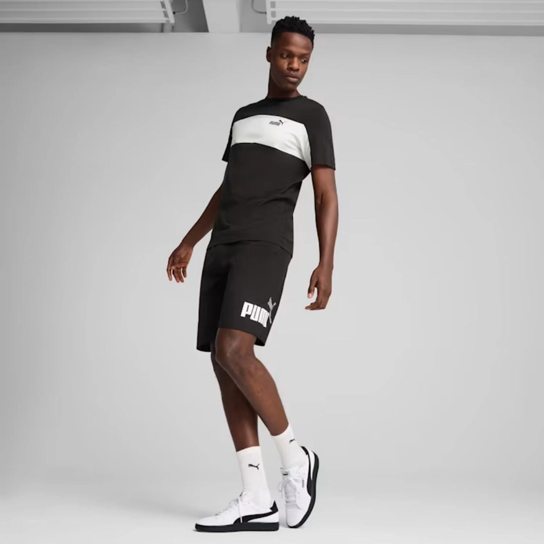 Minimal Outfit Seasonal Layering Essentials Block T-shirt