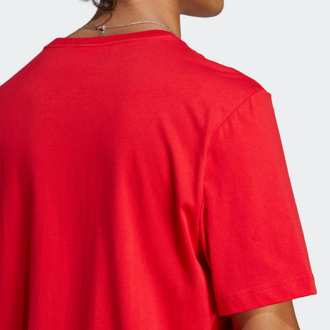 Layering Essential Casual All-Day Essentials Single Jersey Embroidered Small Logo T-Shirt