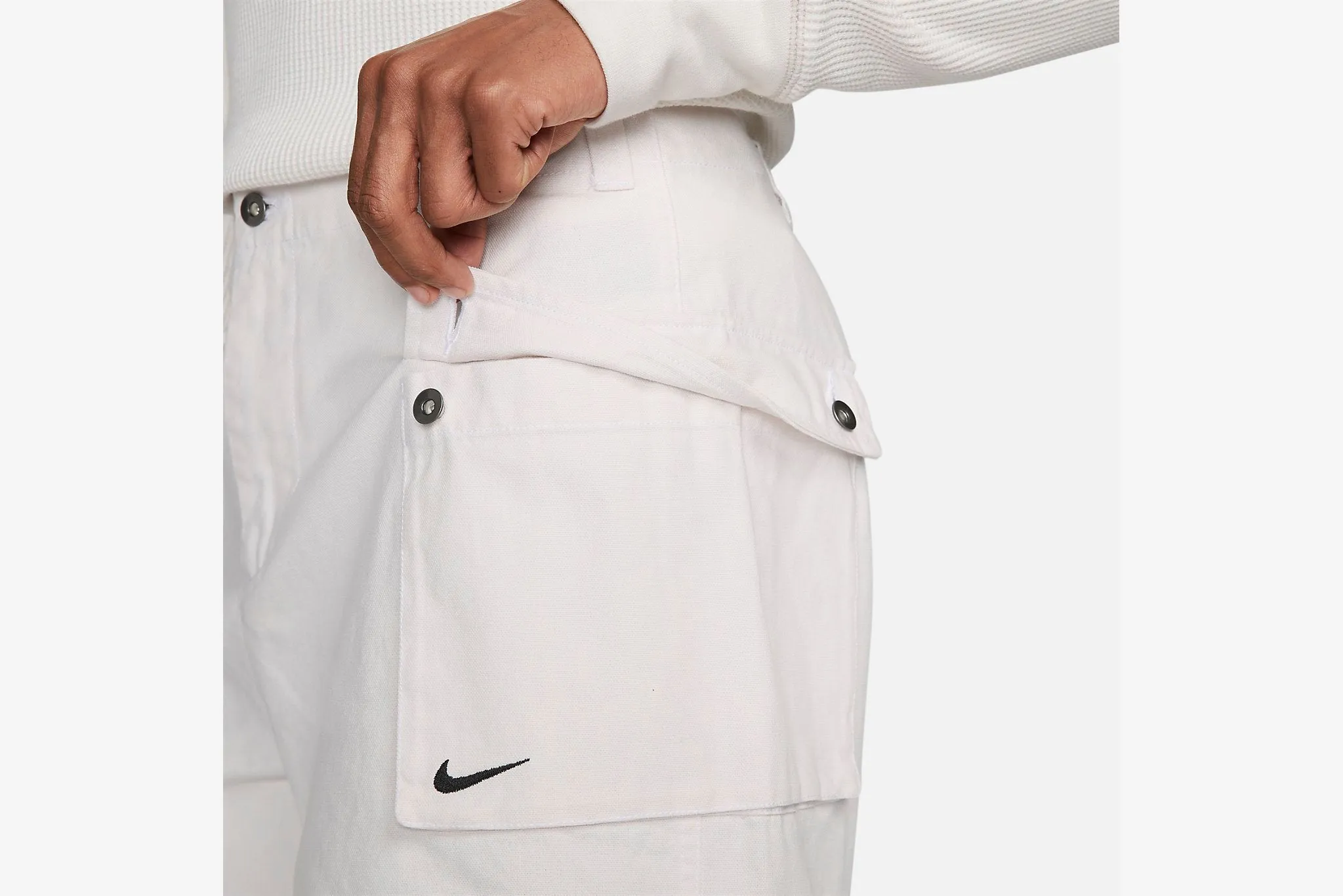HypoallergenicMaterial Functional Wear Nike "Woven P44 Cargo Short" M - White