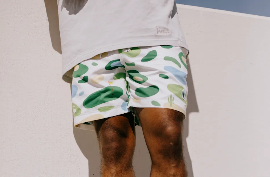 Manor  "Saguaro Summer Nylon Short" M - White Course Camo Casual Design
