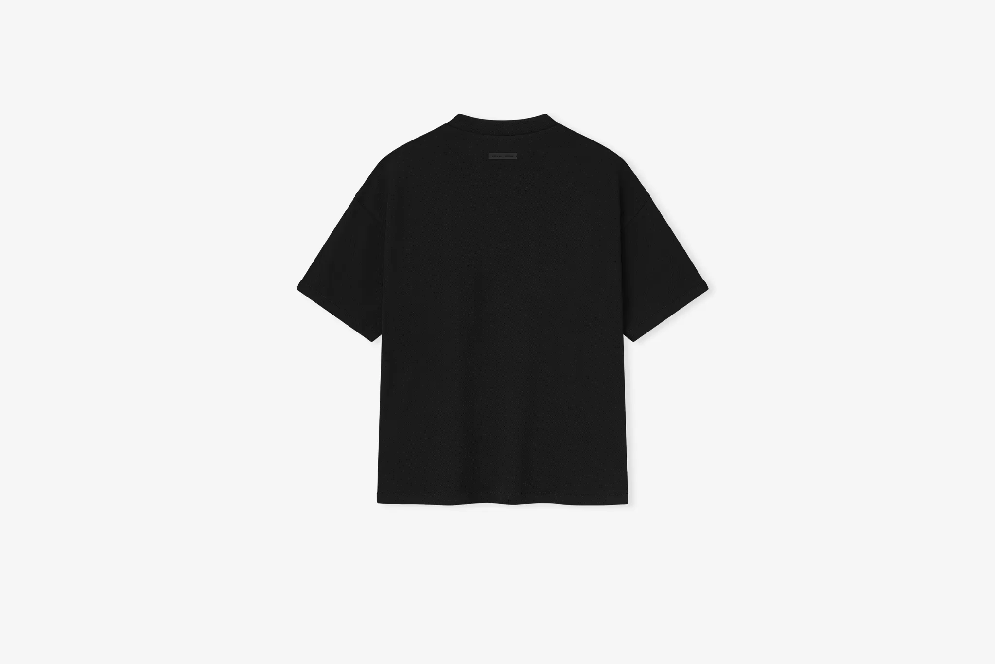 Fear of God Essentials "90's Fit Pique Crewneck" M - Jet Black SplitHemDesign
