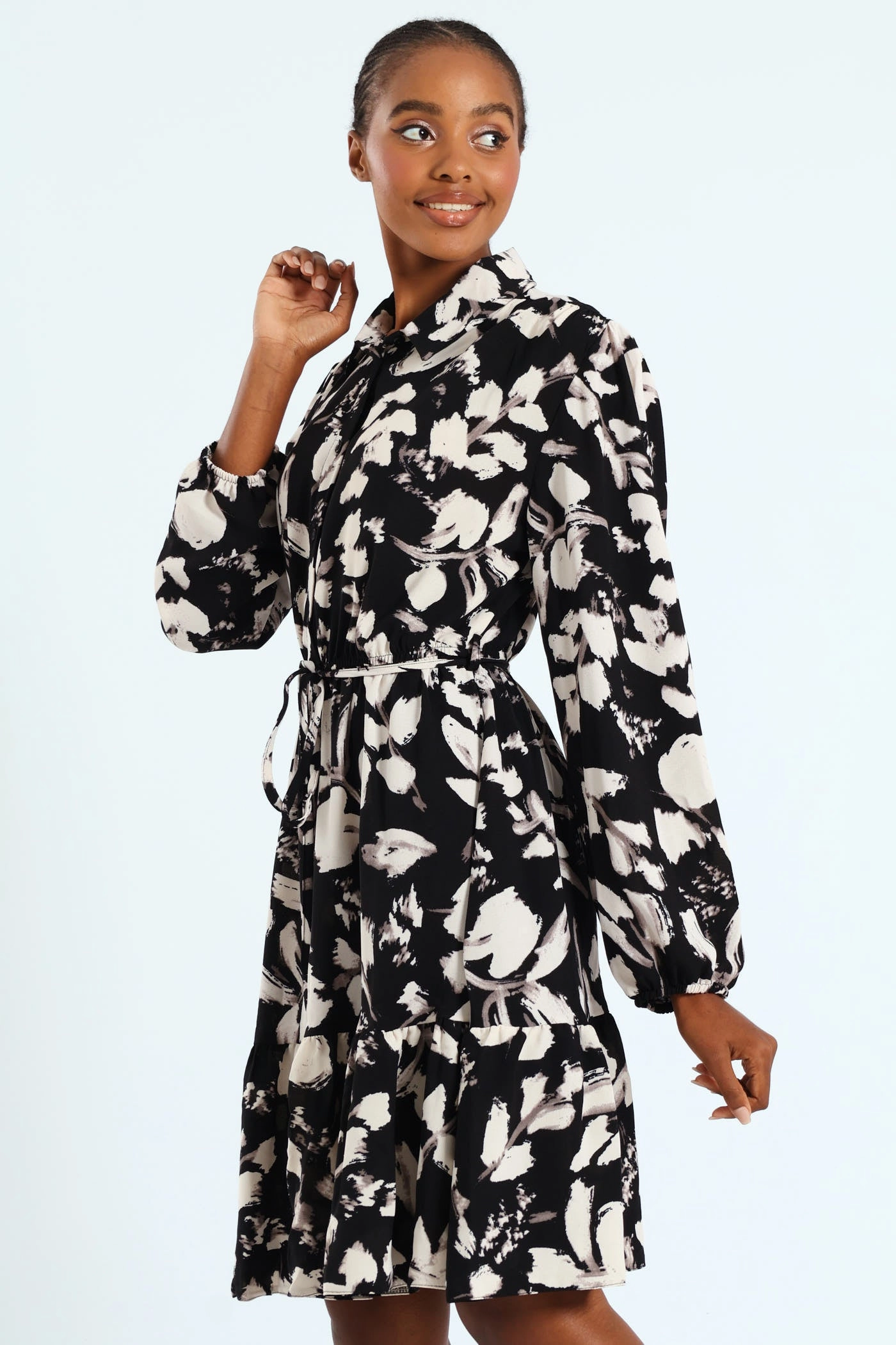 Flattering Shape Look Gentle Glow Button Through Monochrome Tiered Tea Dress