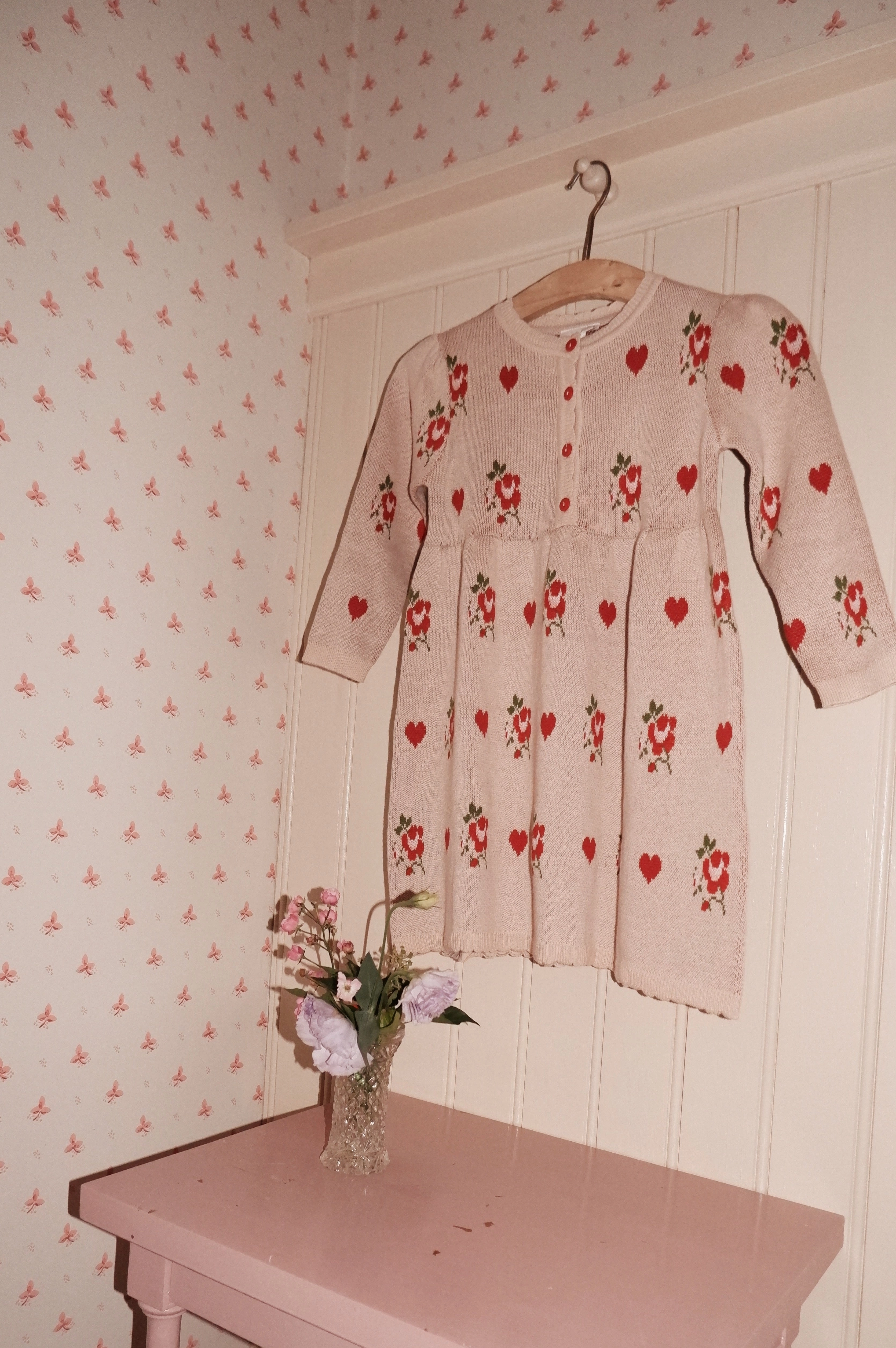Fluid Shape Gentle Shine Floess Amelia Dress, Soft pink