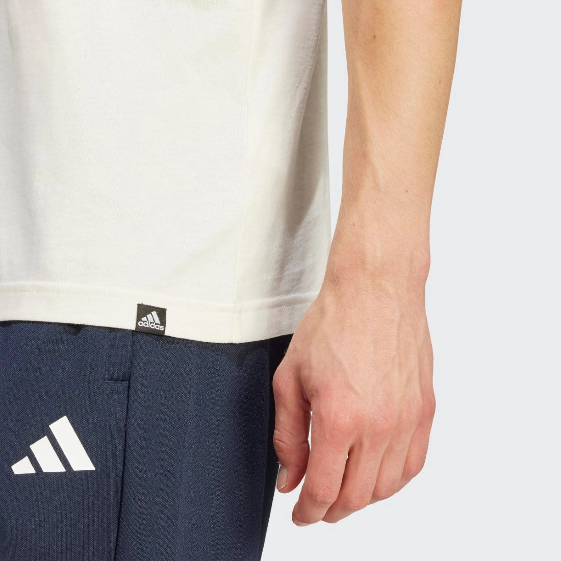 Folded Sportswear Graphic T-Shirt Fresh Look