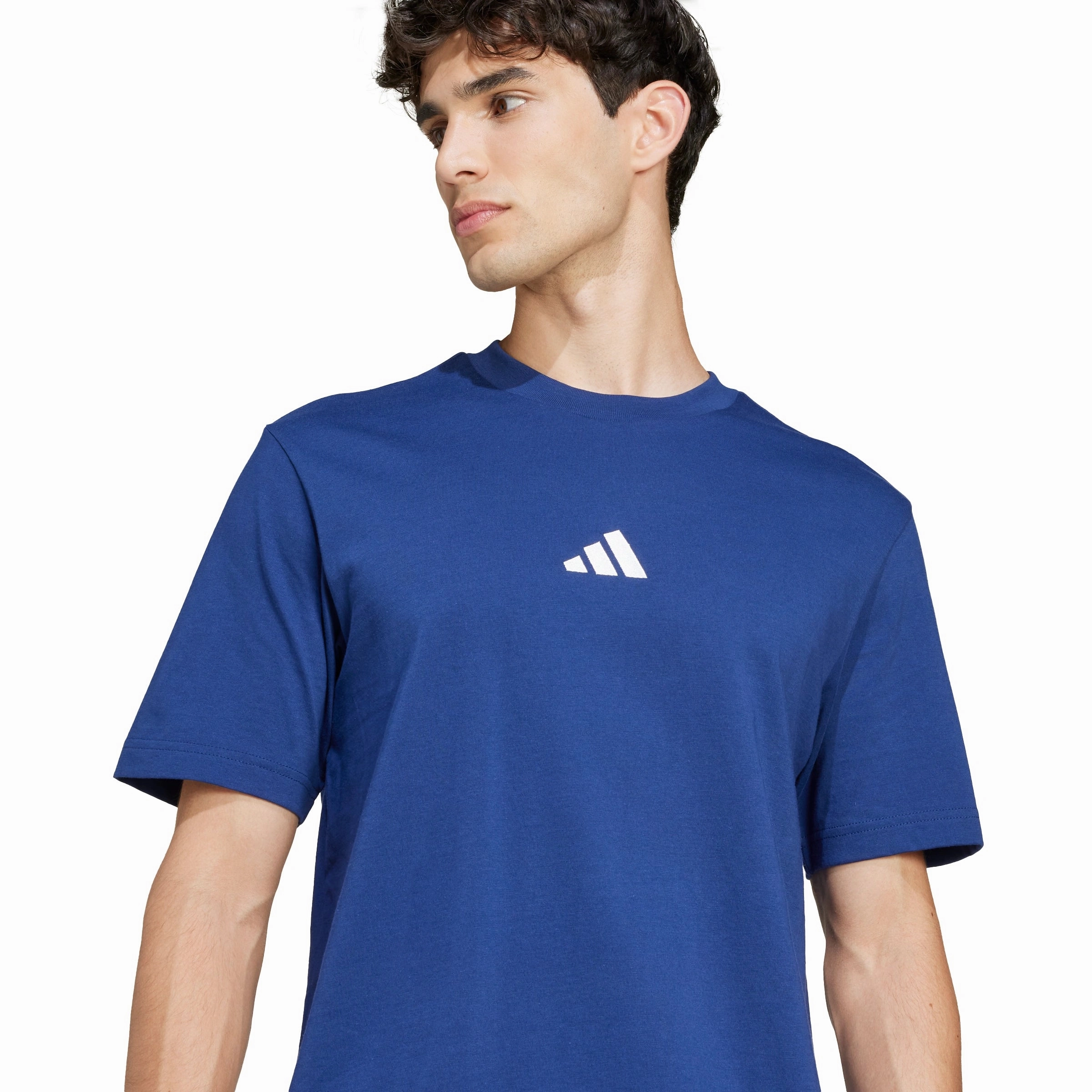 Essentials Small Logo Single Jersey T-Shirt Thermoregulating Fabric