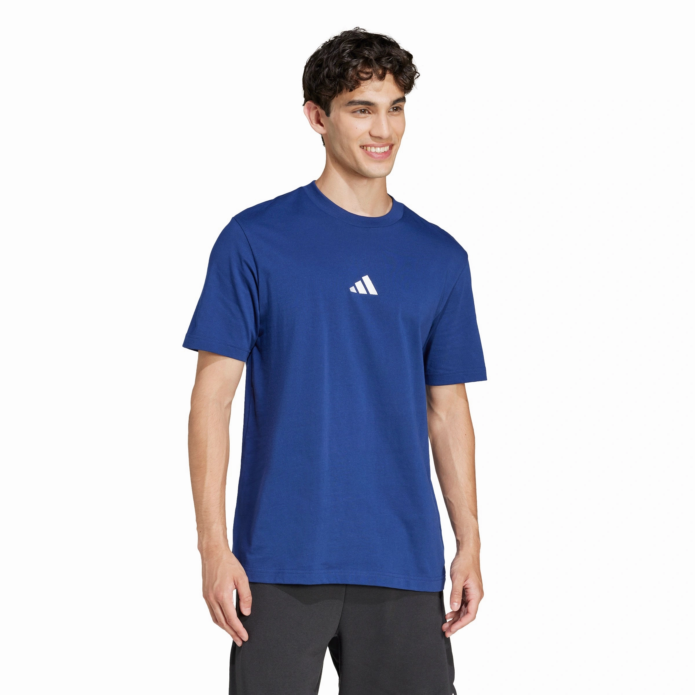 Breathable mesh lining Functional Style Essentials Small Logo Single Jersey T-Shirt