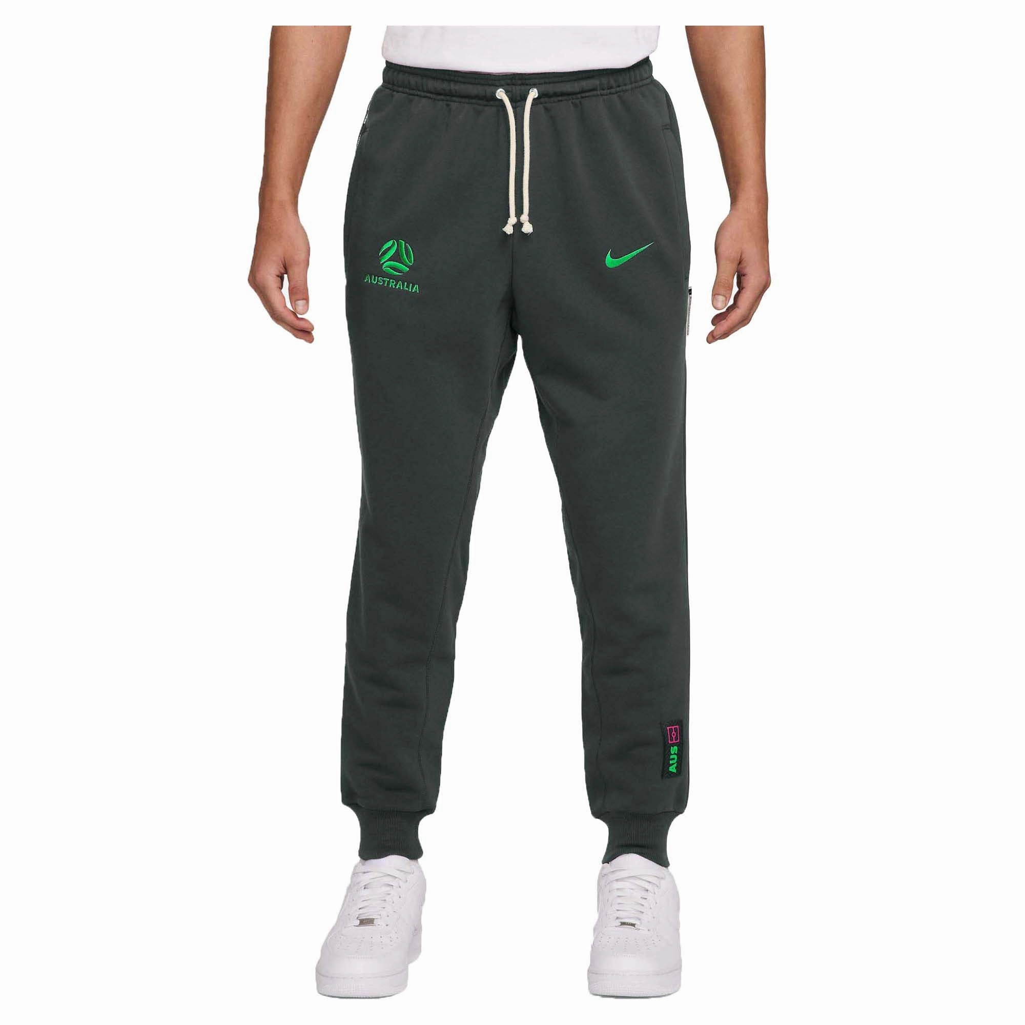 Casual Wear Smooth Finish Men's Australia Dri-Fit Standard Issue Taper Pants