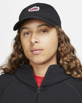 Nike "Club Unstructured Air Max 1" Cap - Black Non Restrictive Cuffing