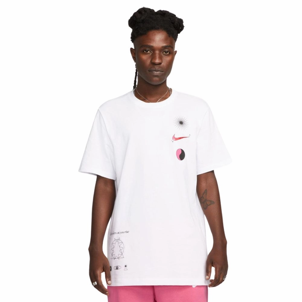 Sportswear T-shirt Vibrant Prints