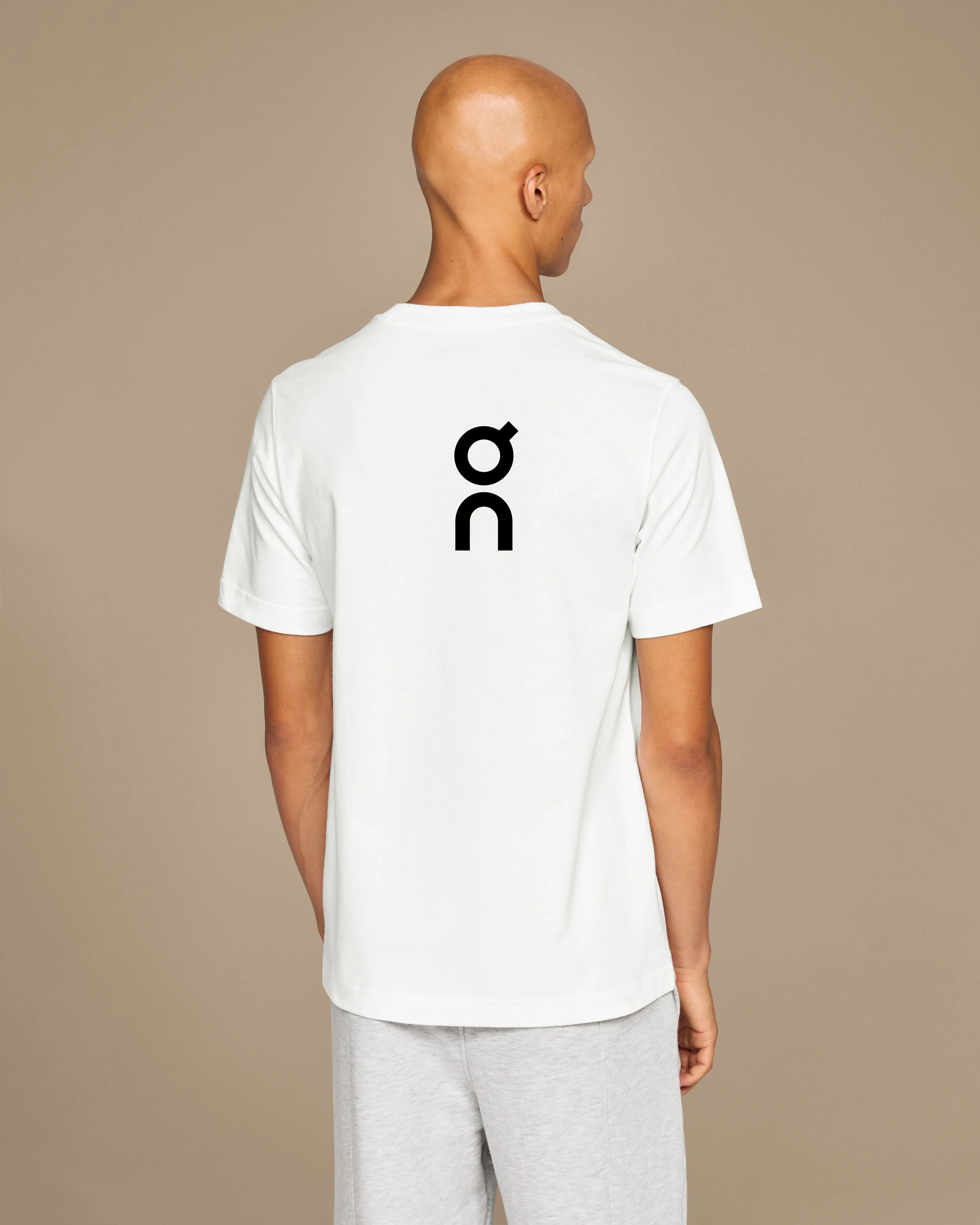 ChafeResistant Seams ElasticFree Cuffs On "Club T" M - White