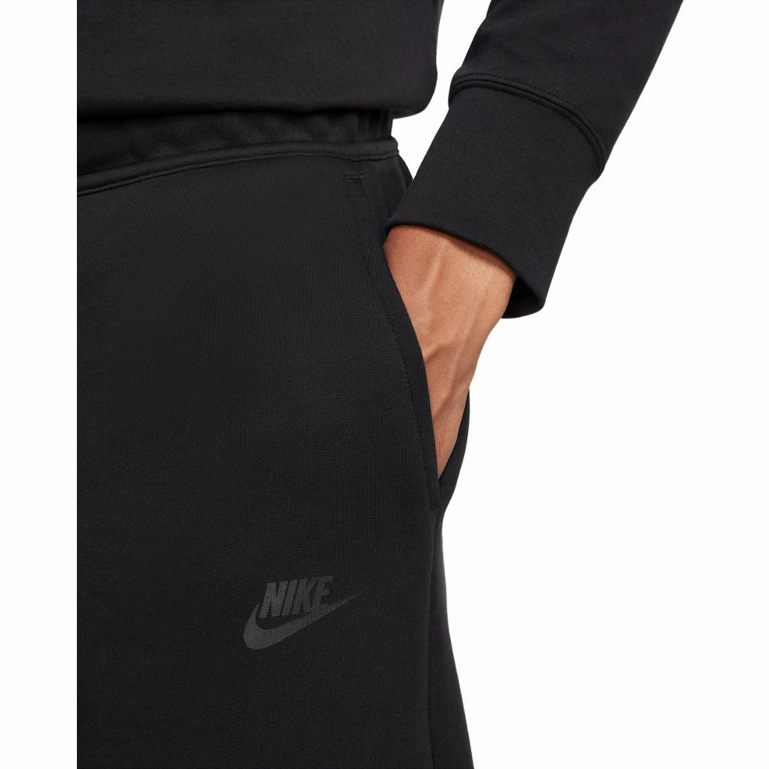 Multi Panel Construction Sportswear Tech Fleece Shorts