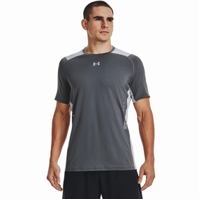 Feminine Touch Relaxed Comfort Look HeatGear? Vent Fitted T-Shirt