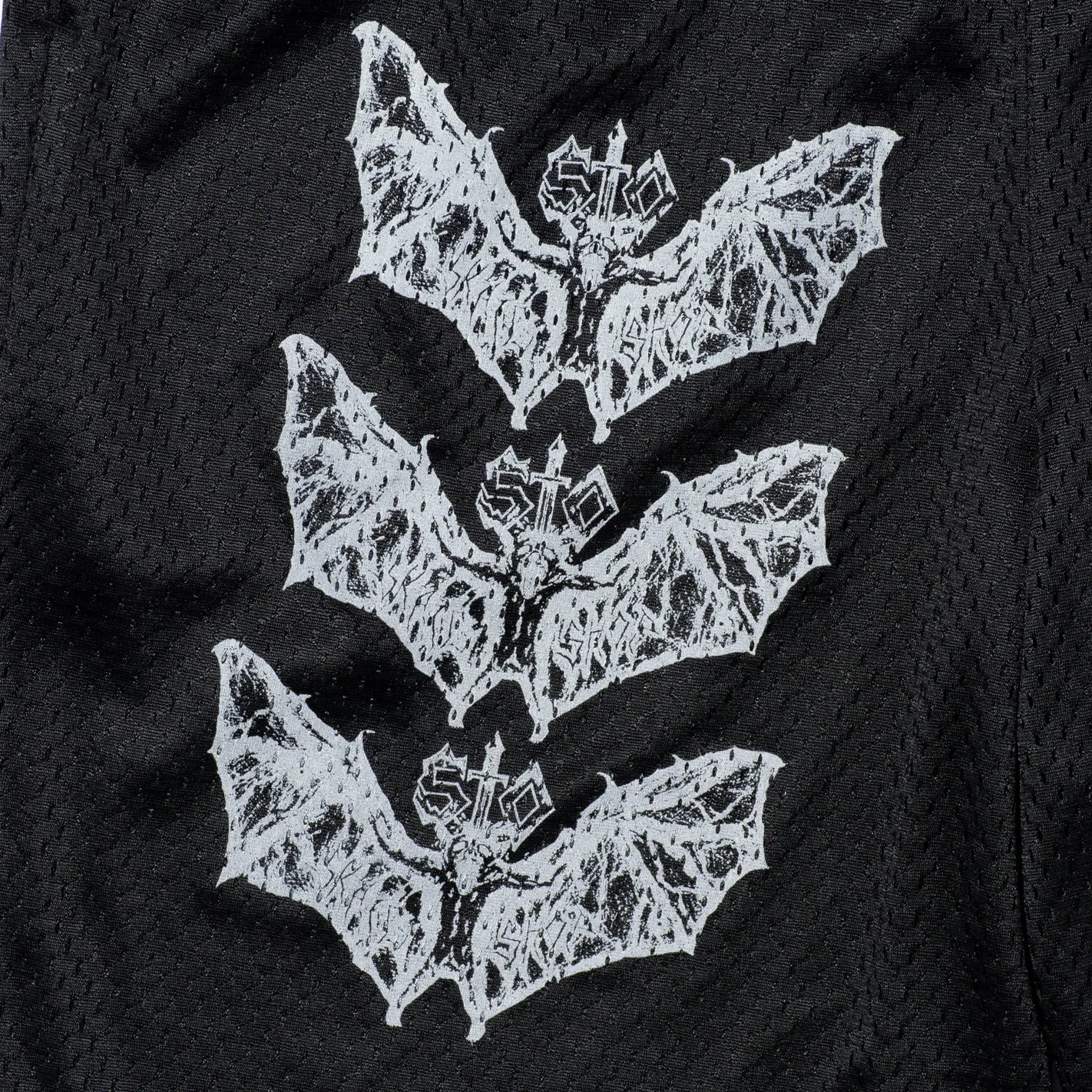 SustainableBlend Icon Glow Bat Shorts (Black/White)