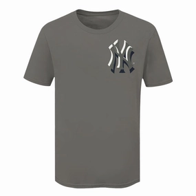 MLB - Men's New York Yankees Tricolor T-Shirt (XVML0EFMSC3A1PB 02DGR) Brushed Fleece Lining Multifunctional Performance Blend