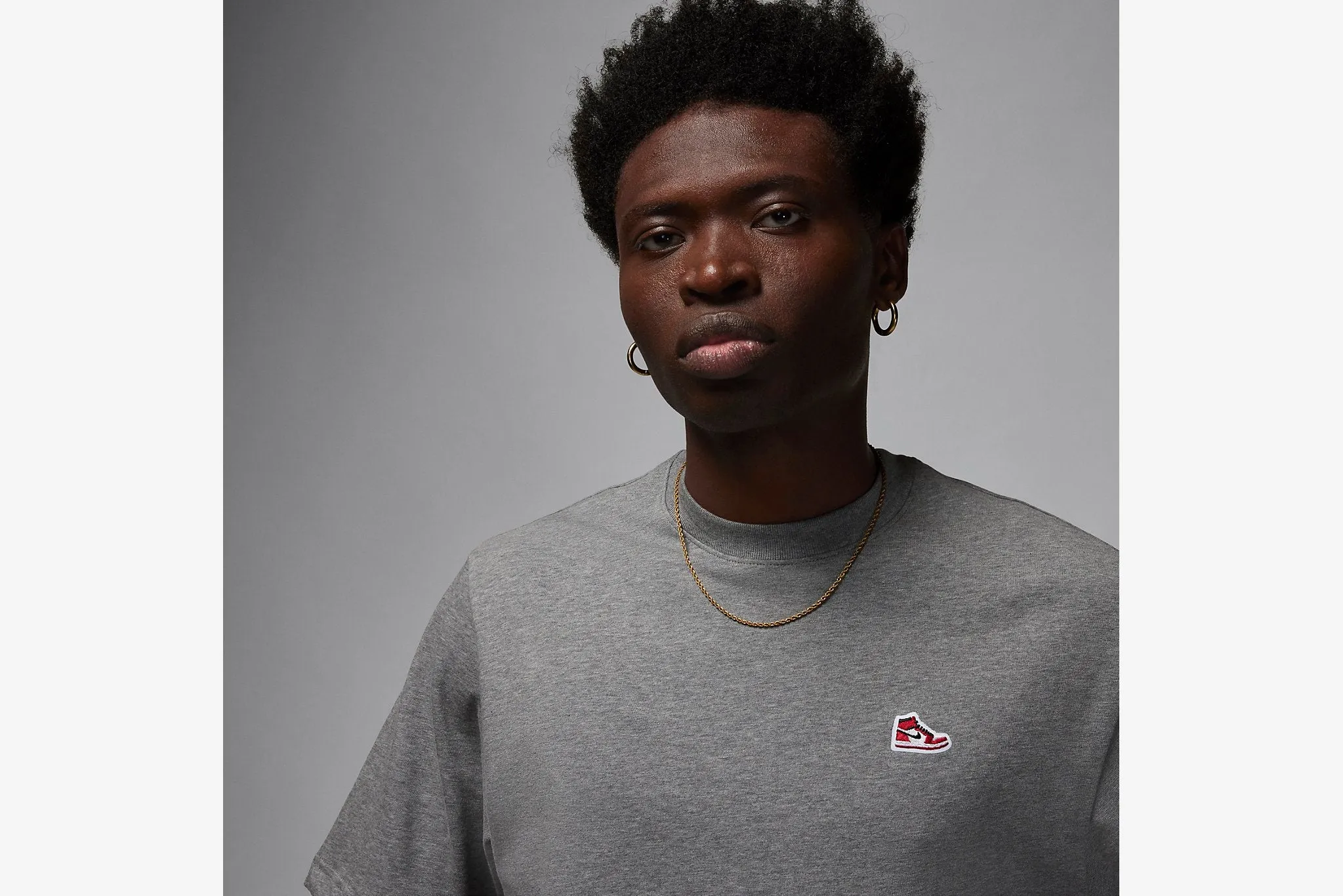 Jordan "Brand Tee" M - Carbon Heather Balance Core